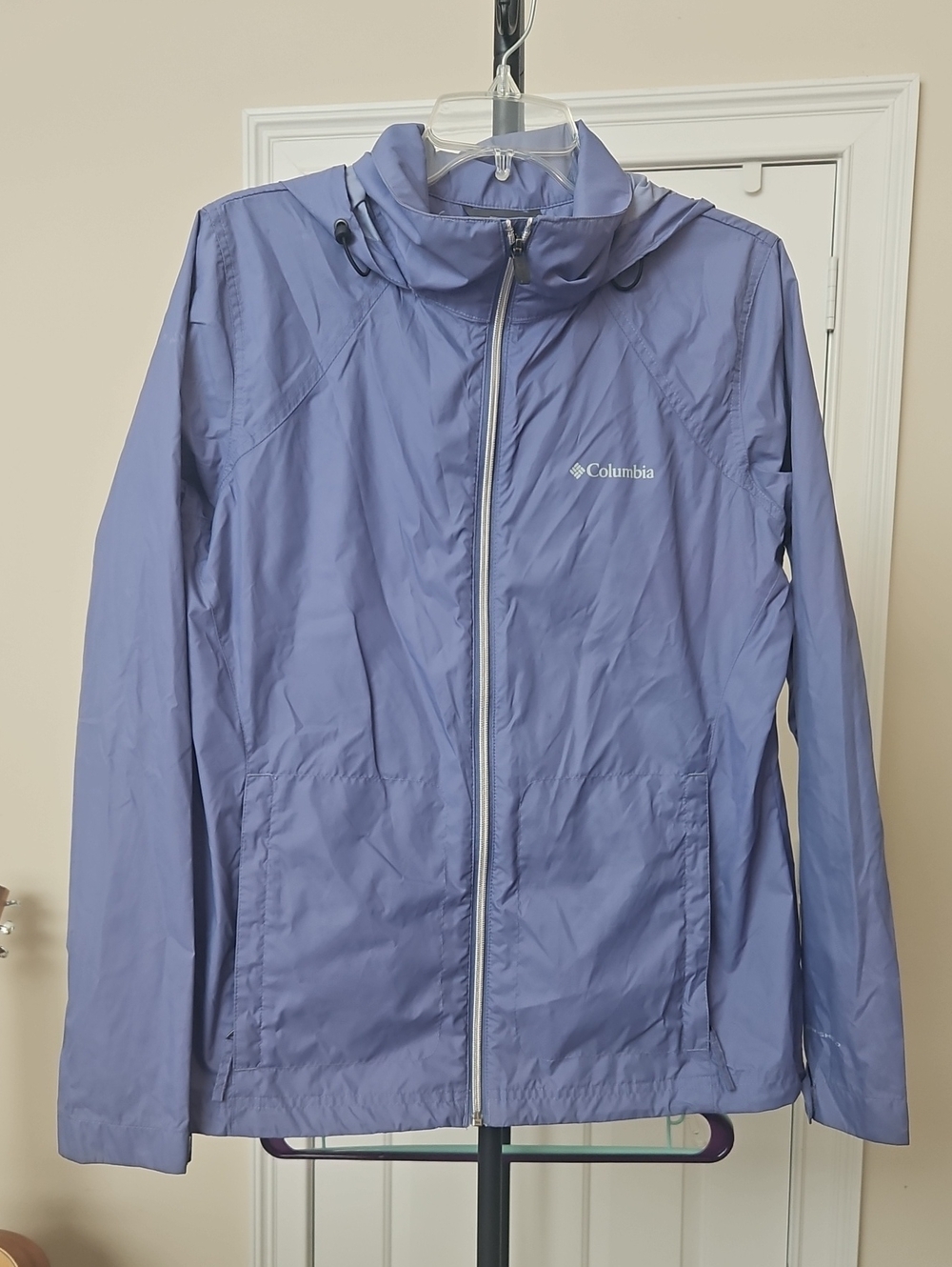 Columbia Women's Light Purple Hooded Windbreaker Jacket